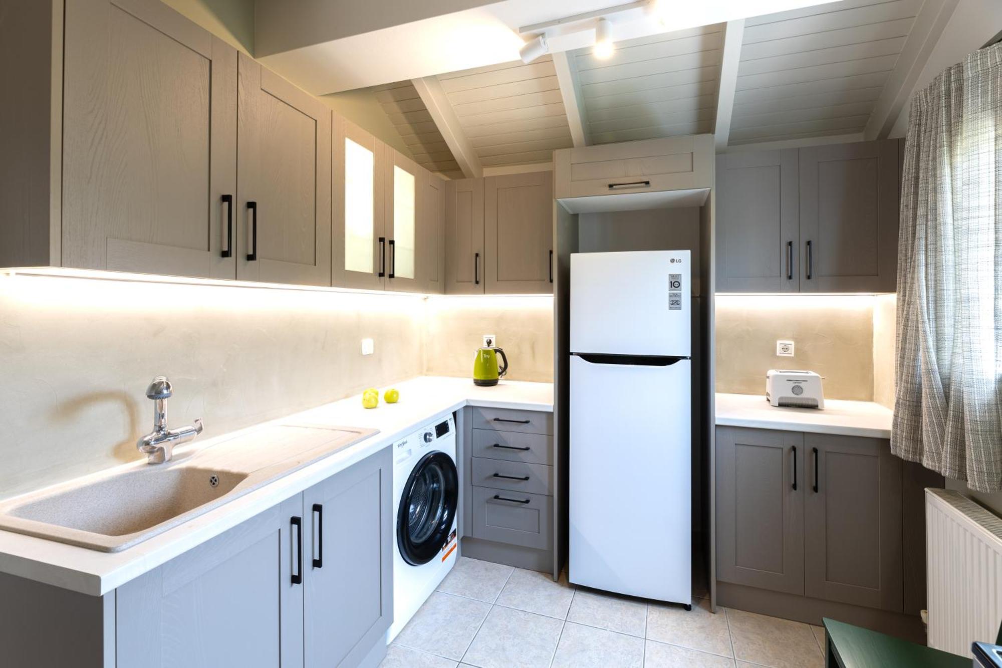 Domus City Apartment Argostoli  Eksteriør bilde
